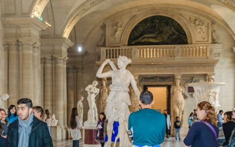 Buen Camino, il viaggio di Checco tra Italia e Spagna