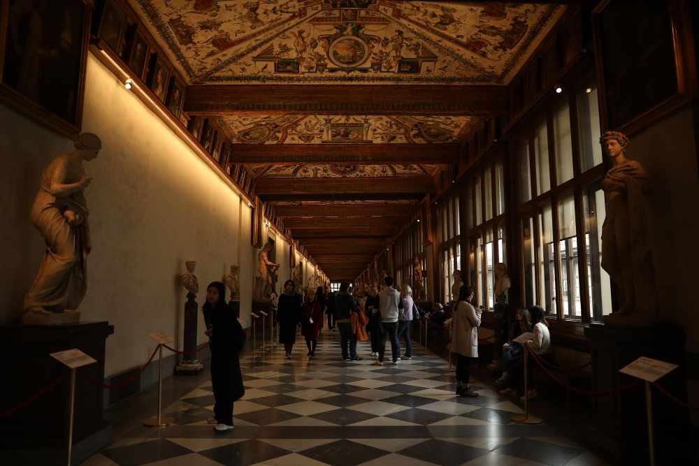 Bar Otello, da ritrovo rossoblù a locale del Quadrilatero