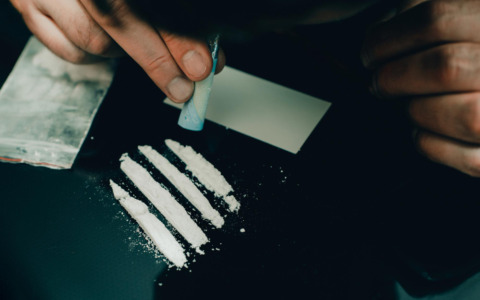Tre arresti per droga in piazza XX Settembre a Bologna