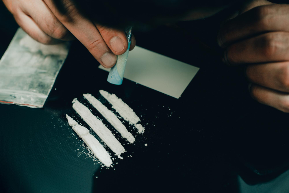 Tre arresti per droga in piazza XX Settembre a Bologna
