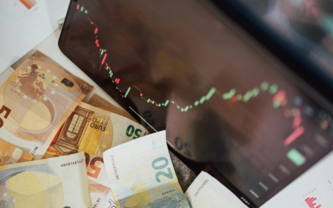 Affitti a Bologna, canoni giù dell’1,9% in un anno