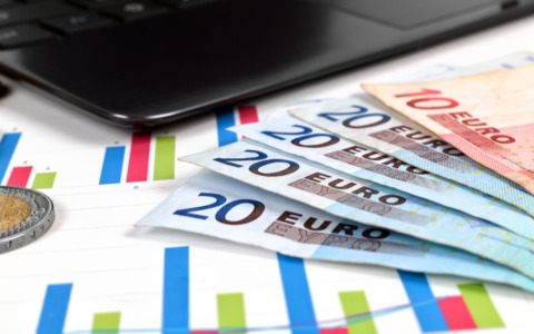 Fino a 1.147 euro di differenza tra i supermercati