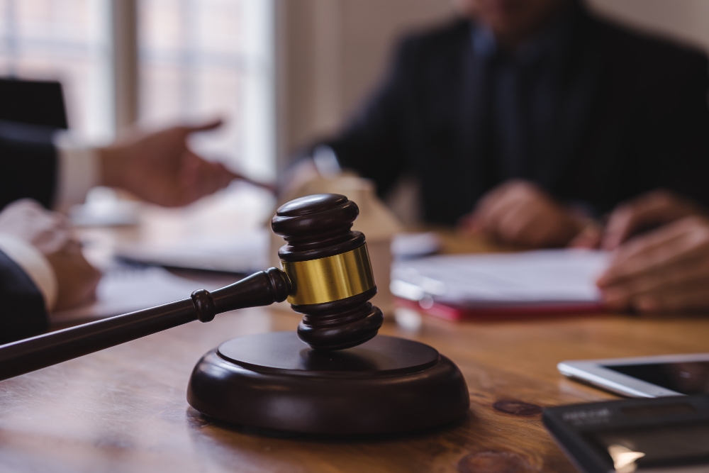 Scontri davanti alla Rai di Bologna, 14 imputati a processo